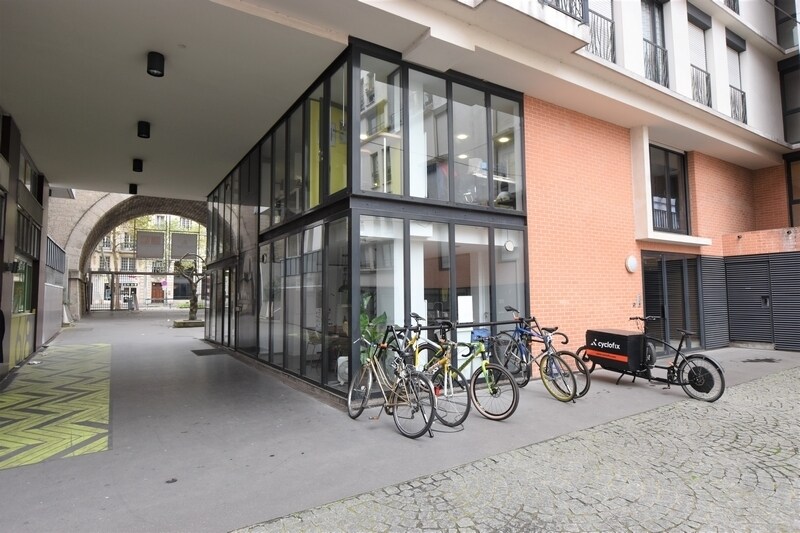 Bureau dans Paris à vendre - Photo de l’immeuble – Image 1 sur 9