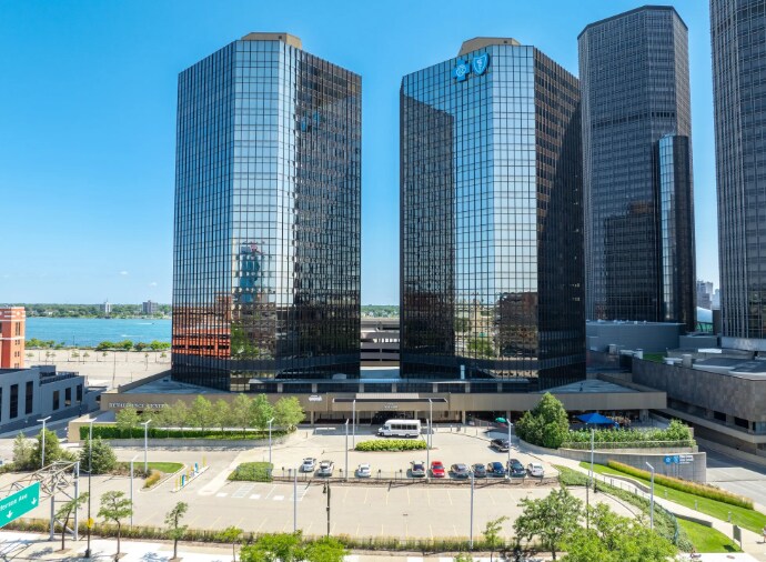500 Renaissance Ctr, Detroit, MI à louer Photo principale– Image 1 sur 17