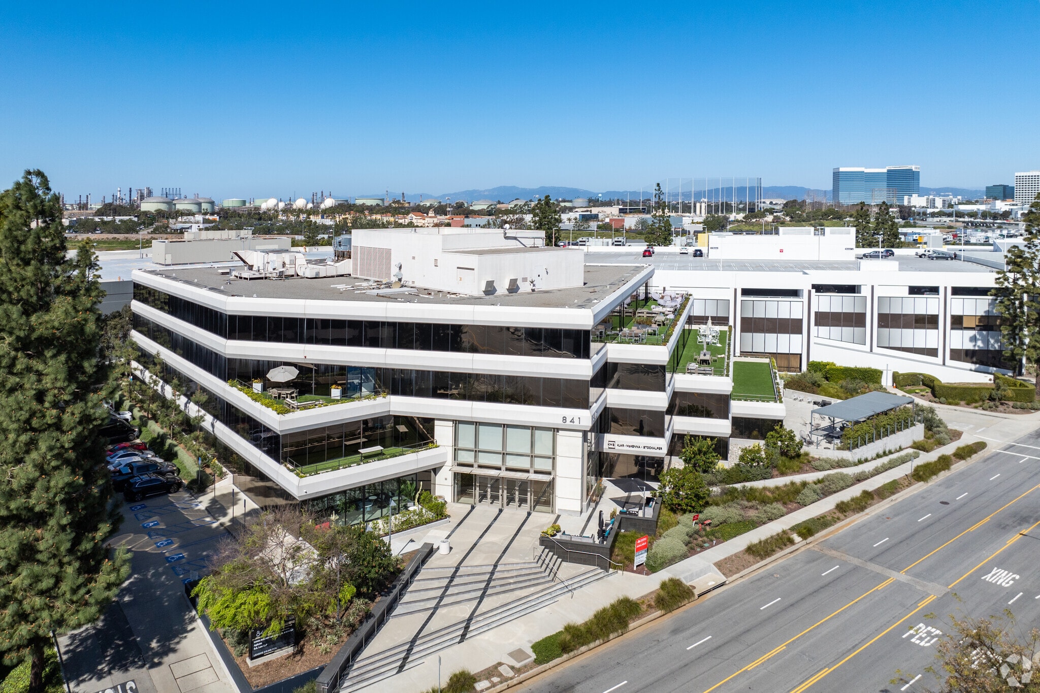 841 Apollo St, El Segundo, CA à louer Aérien– Image 1 sur 14