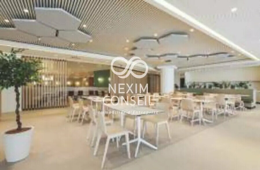 16 Rue Hoche, Puteaux à vendre - Photo de l’immeuble – Image 2 sur 30