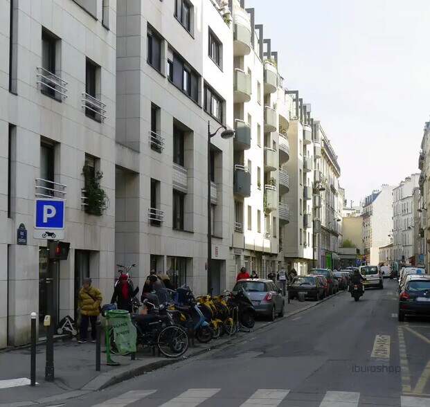 Local commercial dans Paris à louer - Photo de l’immeuble – Image 2 sur 7