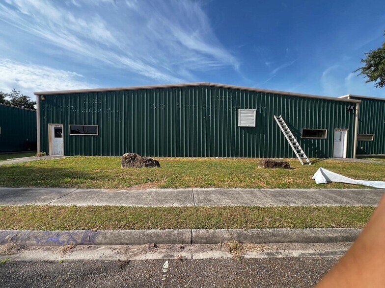 2811 W Expressway 83, La Feria, TX à louer - Photo de l’immeuble – Image 3 sur 4