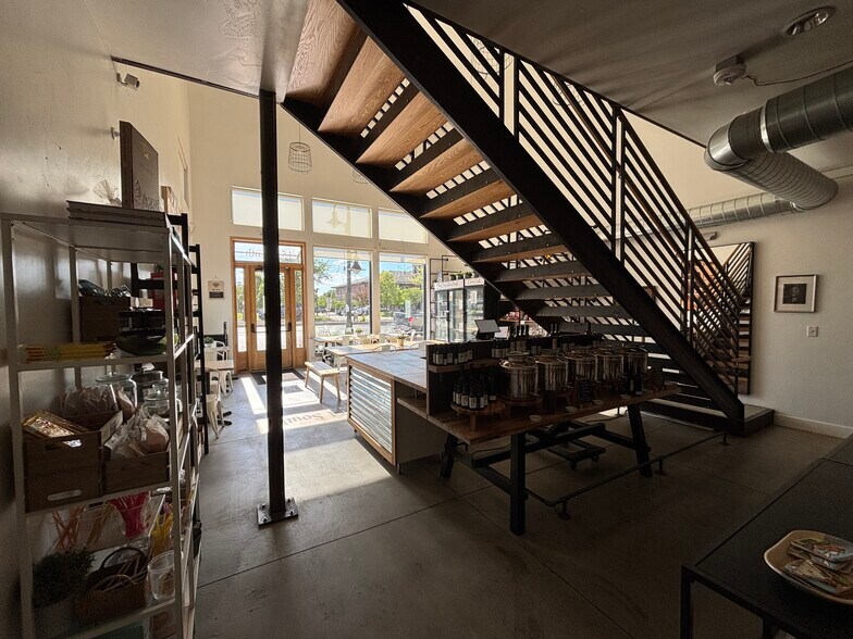 151 S Main St, Springville, UT à louer - Photo intérieure – Image 3 sur 4