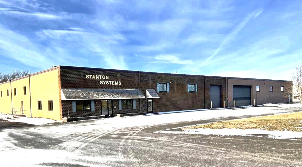 50 Richard Rd, Warminster, PA à louer - Photo de l’immeuble – Image 3 sur 15