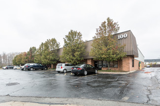 Plus de détails pour 100 Pelret Industrial Pky, Berea, OH - Local d'activités à louer