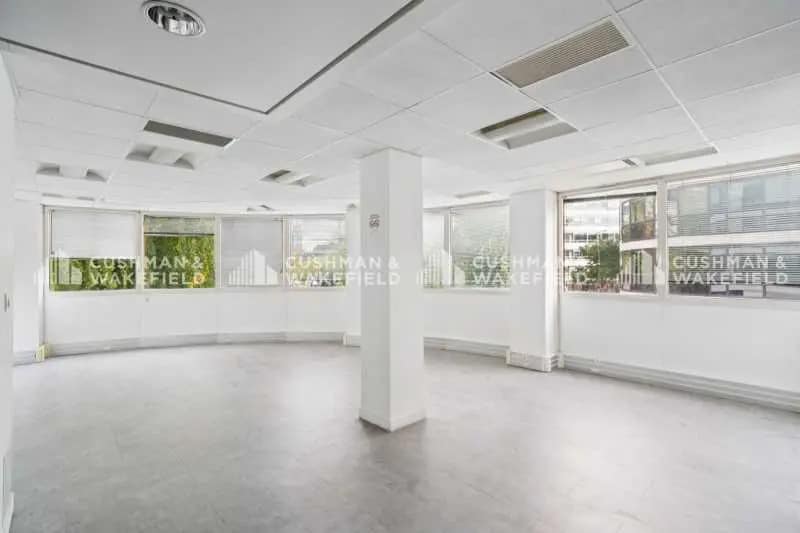 35 Bis Rue Camille Desmoulins, Issy-les-Moulineaux à louer - Photo de l’immeuble – Image 3 sur 14