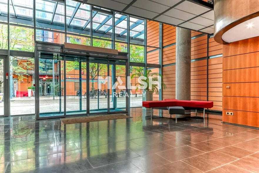 Bureau dans Lyon à vendre - Photo de l’immeuble – Image 2 sur 20