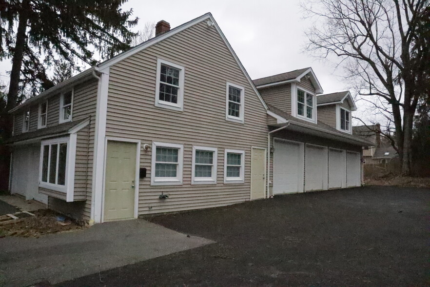 84 US Highway 206, Chester, NJ à louer - Photo de l’immeuble – Image 2 sur 9