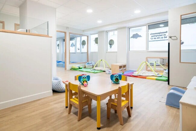 Plus de détails pour Bureau à vendre