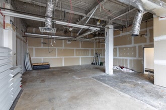 75 S Broadway, White Plains, NY à louer Photo intérieure– Image 1 sur 9