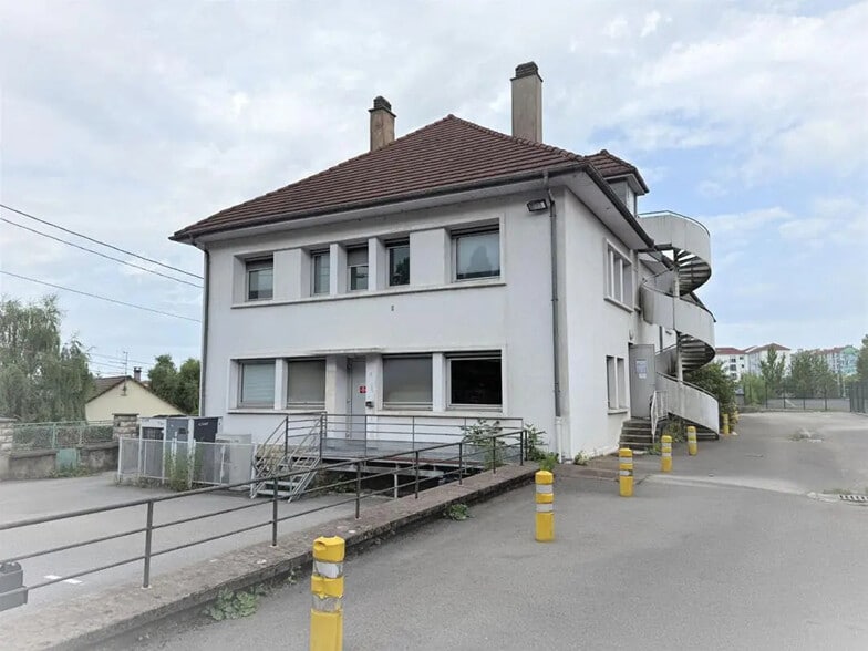 Bureau dans Besançon à vendre - Photo de l’immeuble – Image 3 sur 18