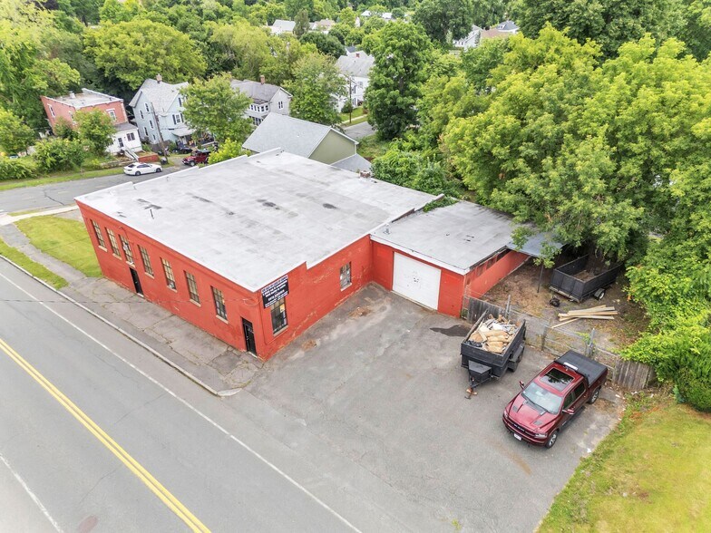 260 Columbus Ave, Pittsfield, MA à vendre - Photo de l’immeuble – Image 3 sur 31