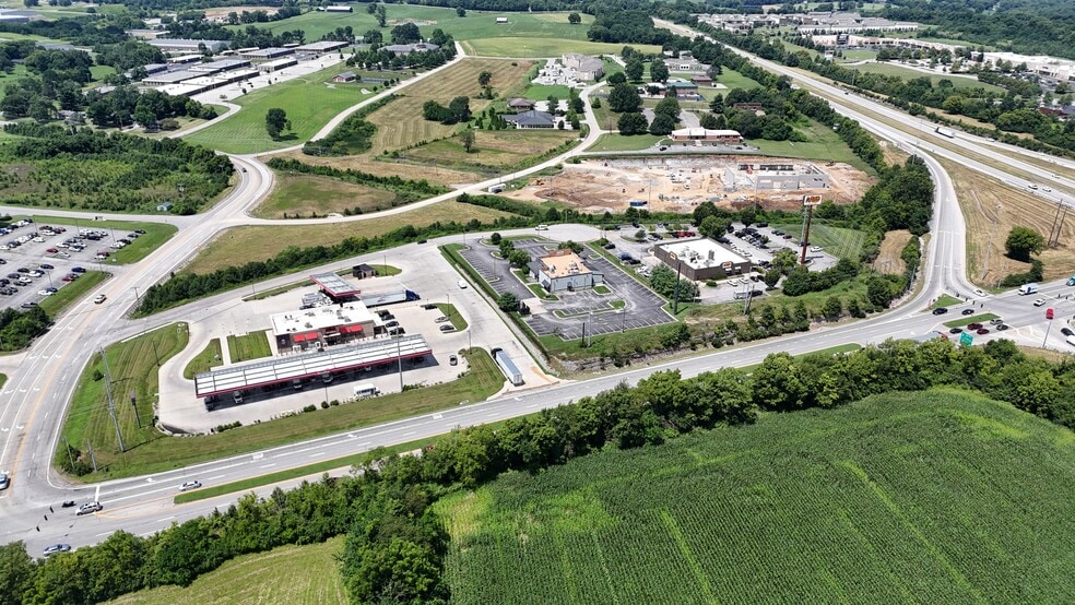 Democrat Dr, Frankfort, KY à vendre - Aérien – Image 3 sur 53