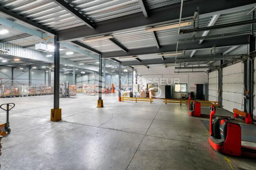 Local d’activités dans Villeparisis à louer - Photo intérieure – Image 2 sur 6