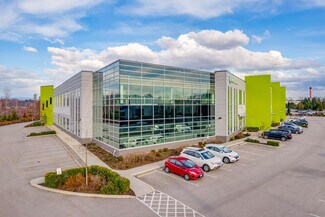 Plus de détails pour 7770 N Fraser Way, Burnaby, BC - Industriel/Logistique à louer
