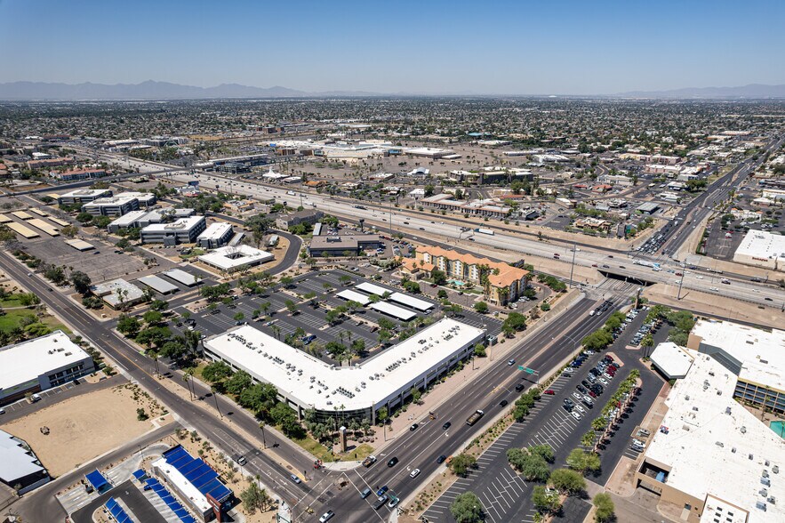 10400 N 25th Ave, Phoenix, AZ à vendre - Photo de l’immeuble – Image 3 sur 4