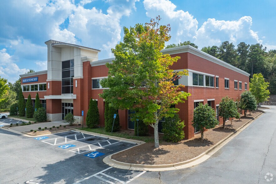 8225 Mall Pky, Lithonia, GA à louer - Photo principale – Image 1 sur 6