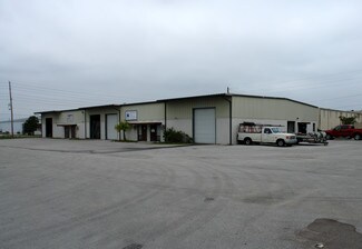 Plus de détails pour 2669-2681 Mercy Dr, Orlando, FL - Industriel/Logistique à louer