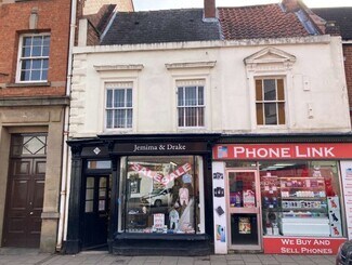 Plus de détails pour 62 Eastgate, Louth - Local commercial à louer