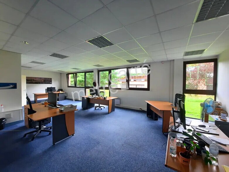 Bureau dans Saint-Herblain à louer - Photo de l’immeuble – Image 1 sur 4