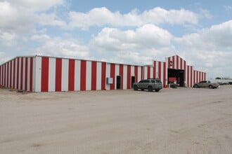7800 N Hwy 6, Waco, TX à louer Photo intérieure– Image 2 sur 5