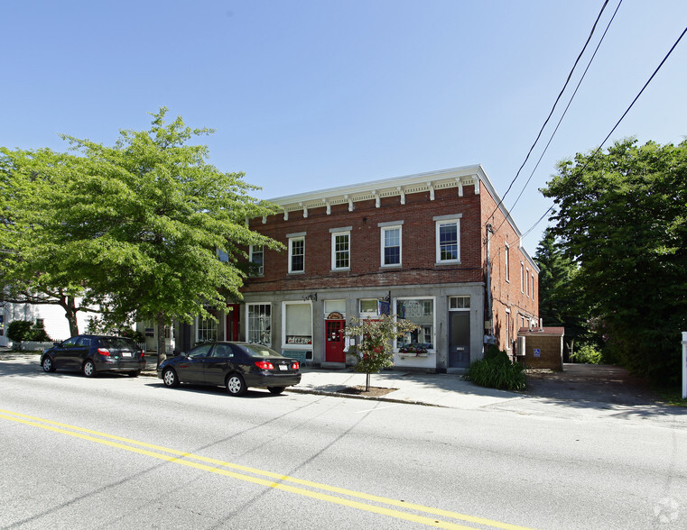 355-359 Main St, Yarmouth, ME à vendre - Photo principale – Image 1 sur 15