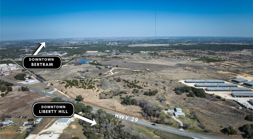 19950 W Hwy 29, Liberty Hill, TX à louer - Photo de l’immeuble – Image 3 sur 11