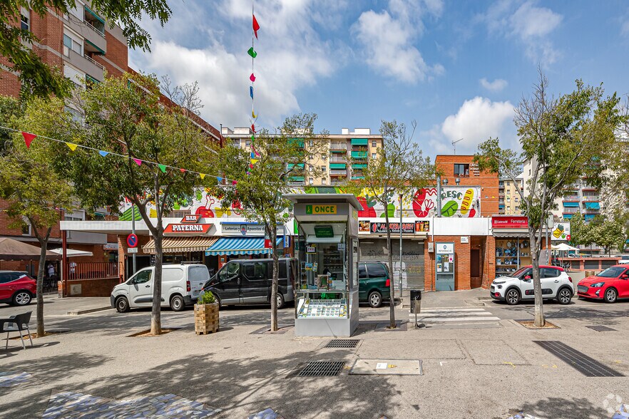 Carrer de Pau Casals, 5, Sant Boi de Llobregat, Barcelona à vendre - Photo de l’immeuble – Image 2 sur 3