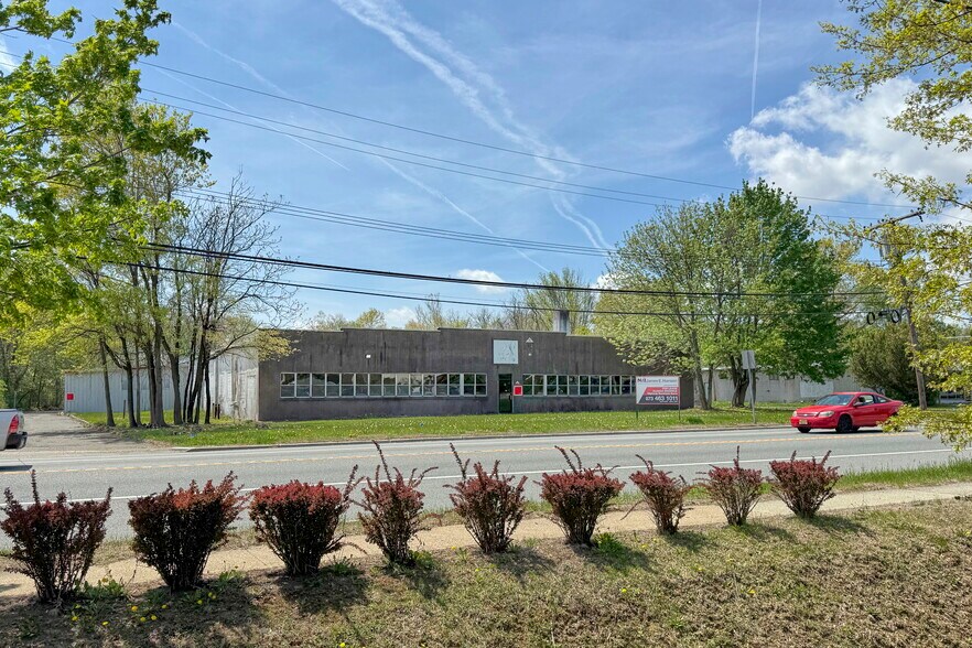 1050 Route 46, Ledgewood, NJ à louer - Photo de l’immeuble – Image 1 sur 2