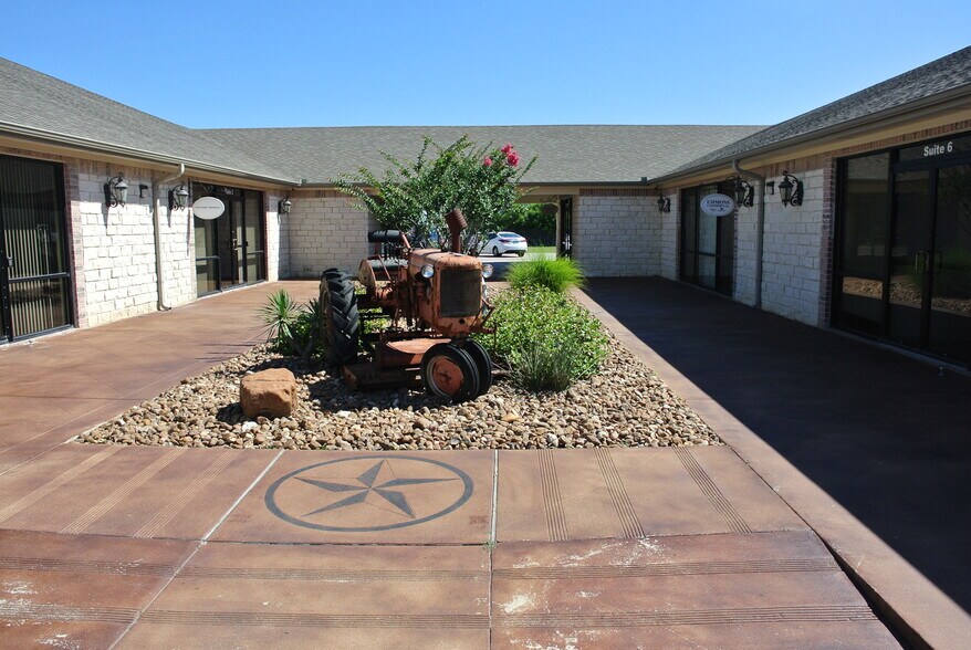 4003 W Stan Schlueter Loop, Killeen, TX à vendre - Photo de l’immeuble – Image 3 sur 14