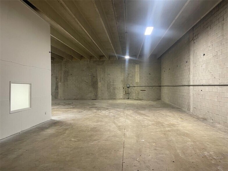 5220 NW 72nd Ave, Miami, FL à louer - Photo de l’immeuble – Image 3 sur 65