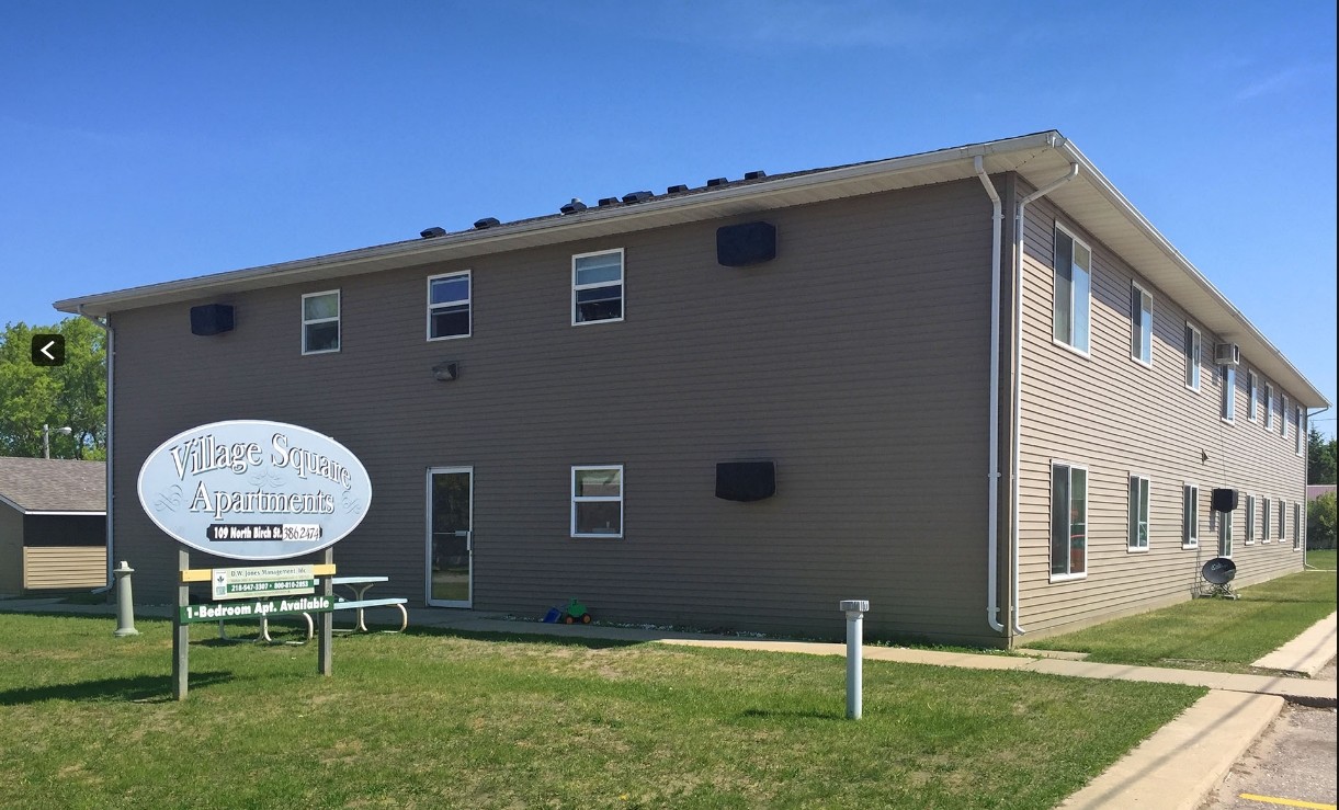 109 N Birch St, Badger, MN à vendre Photo principale– Image 1 sur 3