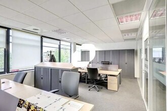 Bureau dans Saint-Priest à louer Photo intérieure– Image 1 sur 3