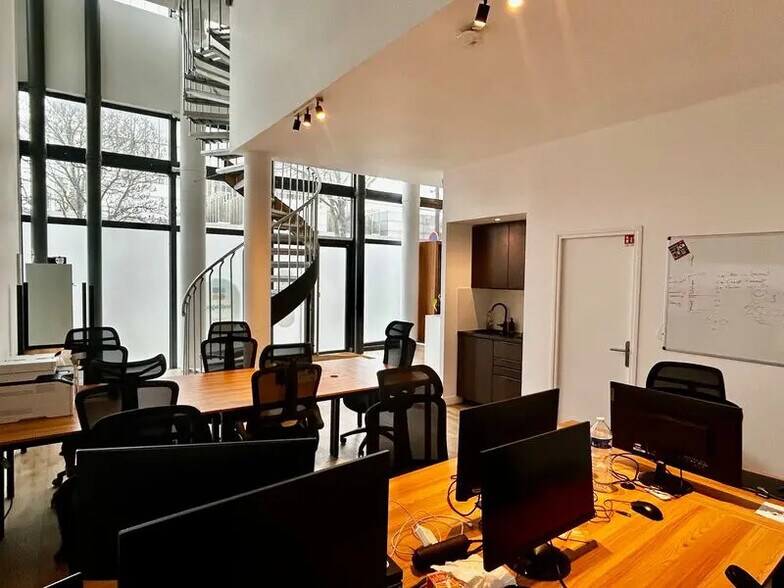 8-20 Rue Raymond Aron, Paris à louer - Photo intérieure – Image 3 sur 15
