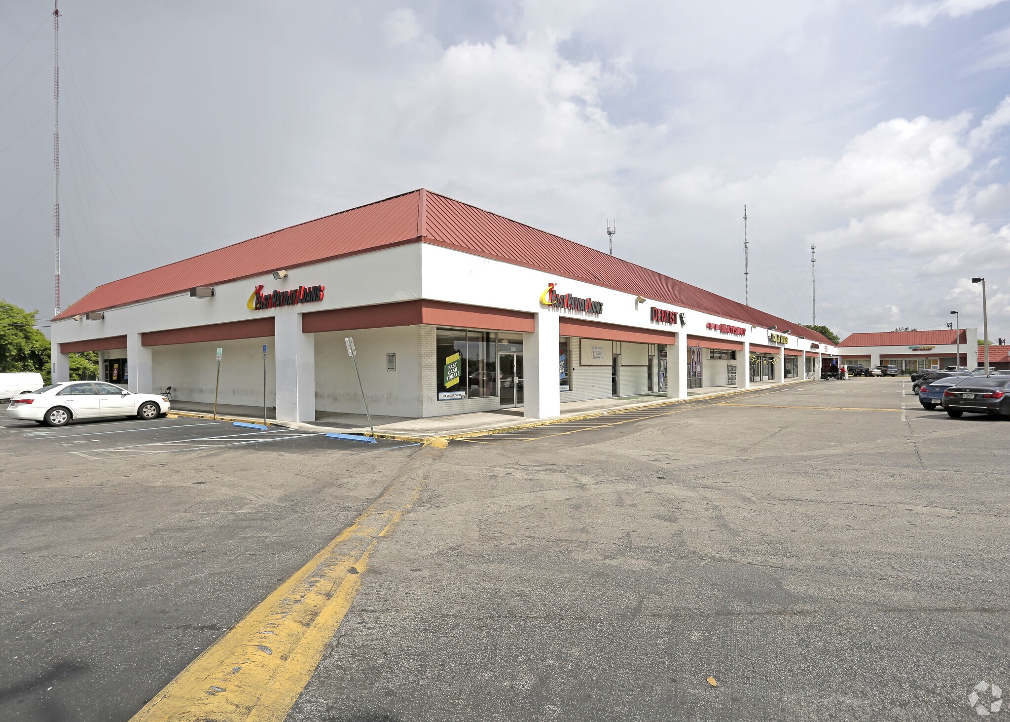 19904 NW 2nd Ave, Miami, FL à louer Photo principale– Image 1 sur 17