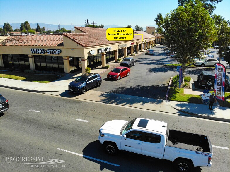 9765-9781 Sierra Ave, Fontana, CA à louer - Photo de l’immeuble – Image 2 sur 12