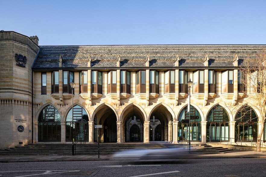 St Giles Sq, Northampton à vendre - Photo de l’immeuble – Image 3 sur 12