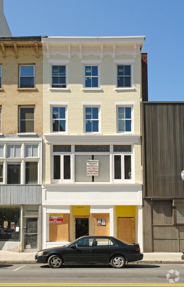 328 Main, Poughkeepsie, NY à vendre - Photo principale – Image 1 sur 2