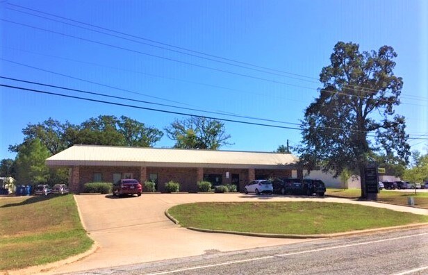 1317 S Palestine St, Athens, TX à louer - Photo de l’immeuble – Image 2 sur 7