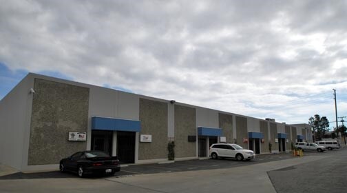 1653-1679 E 28th St, Signal Hill, CA à louer - Photo de l’immeuble – Image 3 sur 6