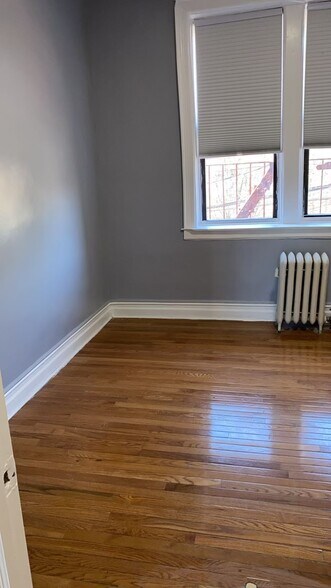 3944 Barnes Ave, Bronx, NY à vendre - Photo de l’immeuble – Image 2 sur 36