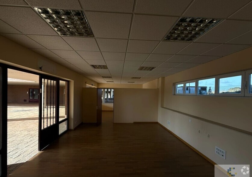 Local commercial dans Ávila, Ávila à louer - Photo intérieure – Image 1 sur 1