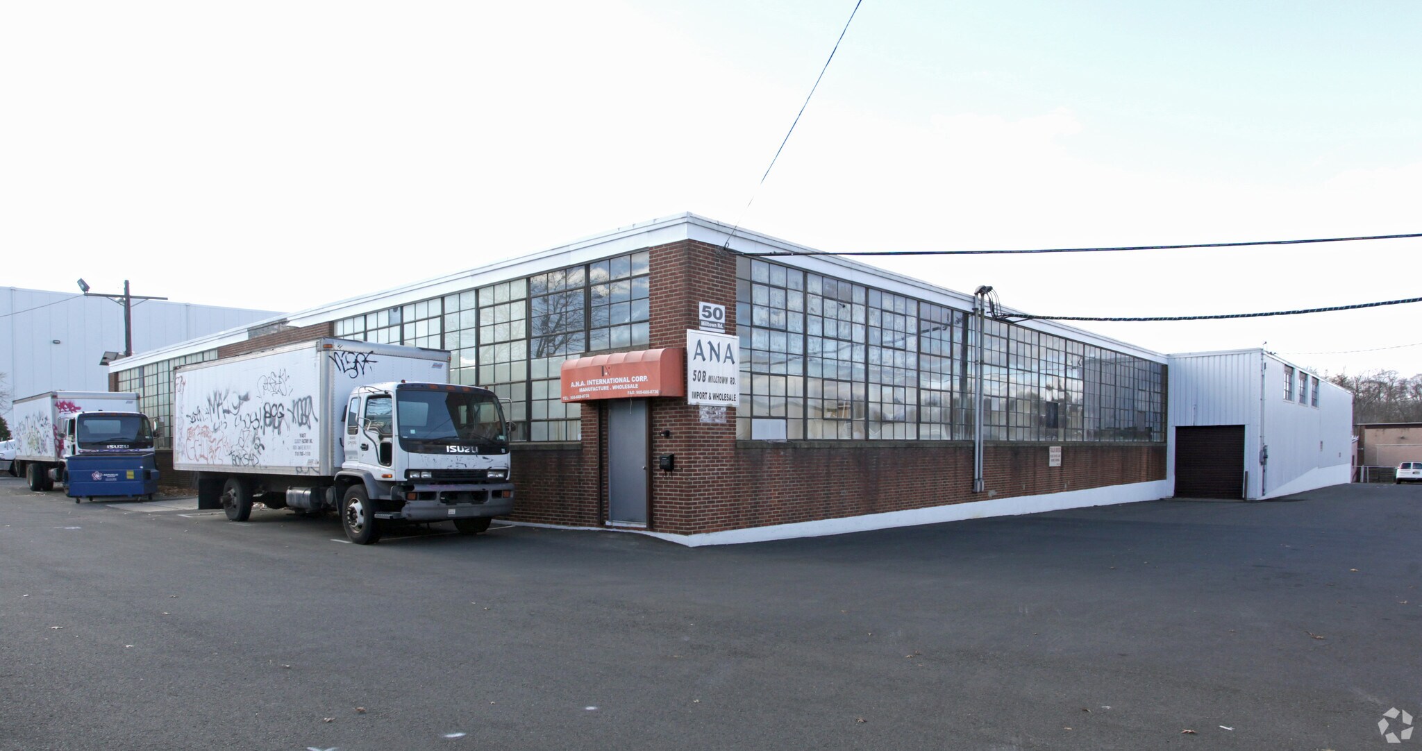 50 Milltown Rd, Union Township, NJ à louer Photo principale– Image 1 sur 4