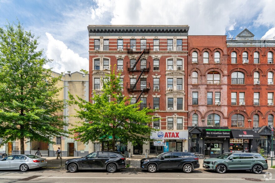 2228 Adam Clayton Powell Jr Blvd, New York, NY à vendre - Photo principale – Image 1 sur 5