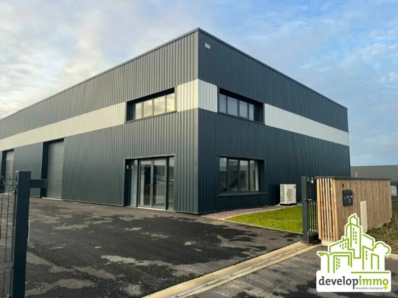 Local d'activités dans Colombelles à vendre - Photo de l’immeuble – Image 1 sur 6