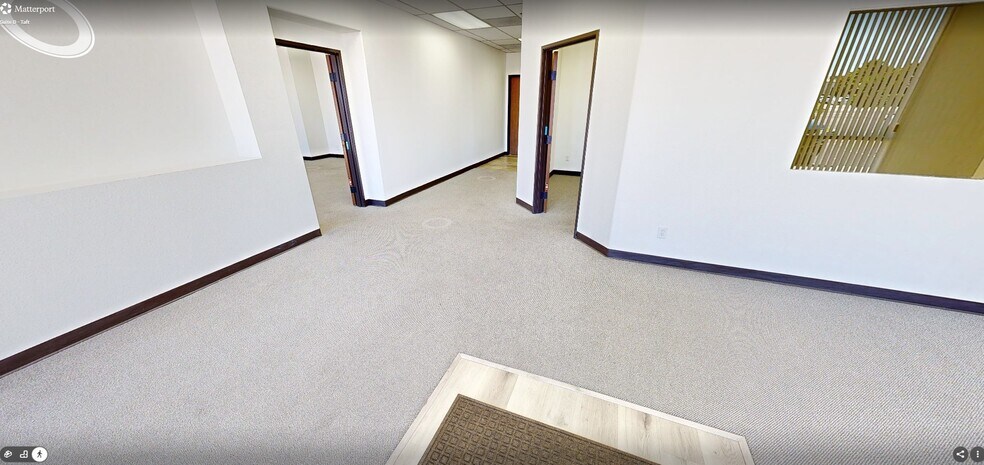 307 W Taft Ave, Orange, CA à louer - Numérisation 3D Matterport – Image 2 sur 4