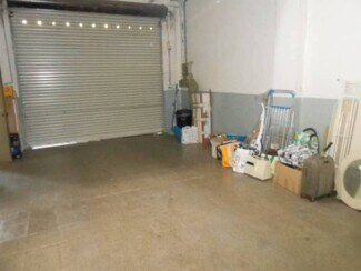 Plus de détails pour Carrer de l'Abat Oliba, 24, Manresa - Local commercial à louer