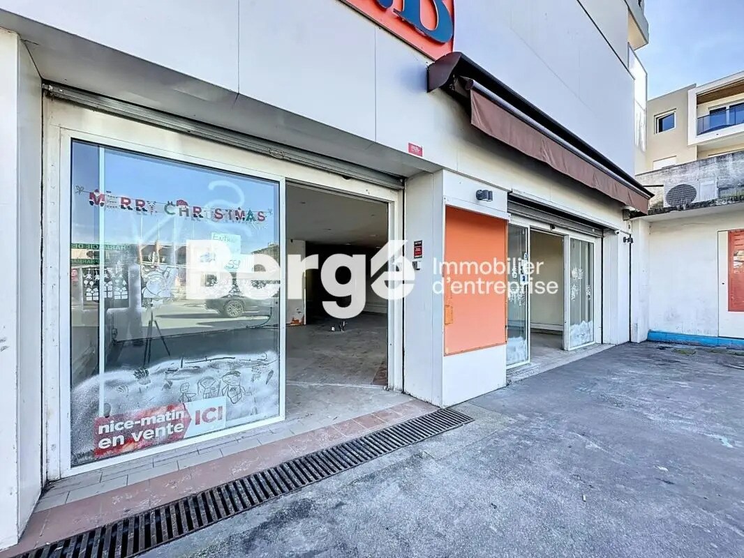 Local commercial dans Antibes à louer Photo de l’immeuble– Image 1 sur 9
