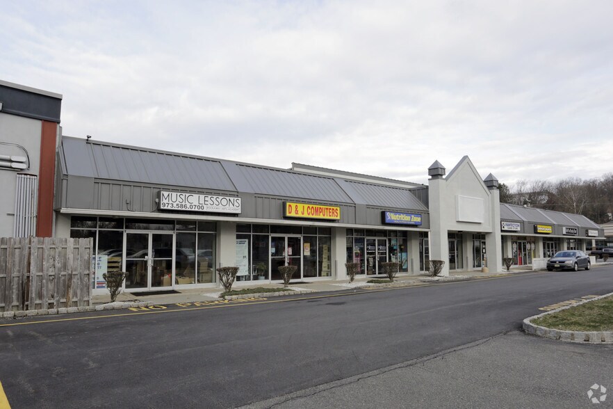 350 Route 46, Rockaway, NJ à louer - Photo de l’immeuble – Image 3 sur 12