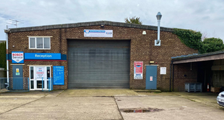 Plus de détails pour 91a Bedford Road, Hitchin - Industriel/Logistique à louer
